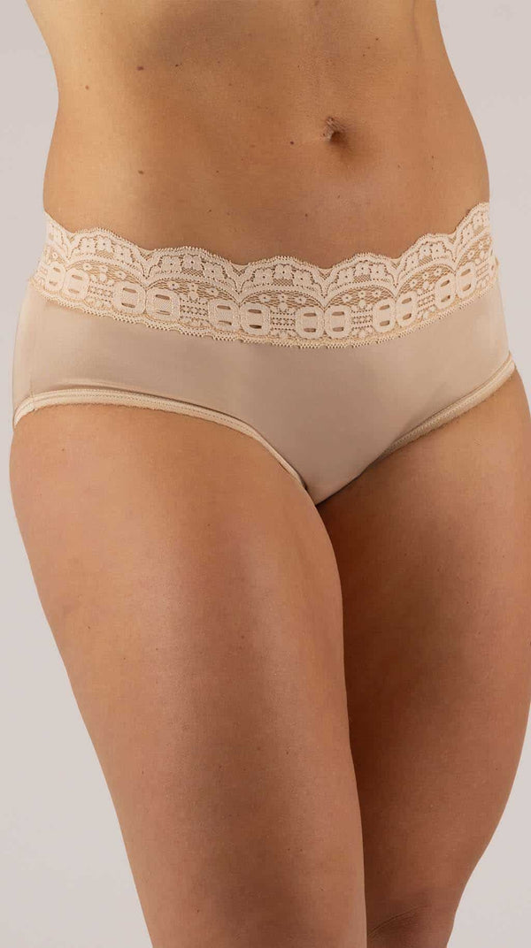  Lace Trim Hipster Panty in Nude
