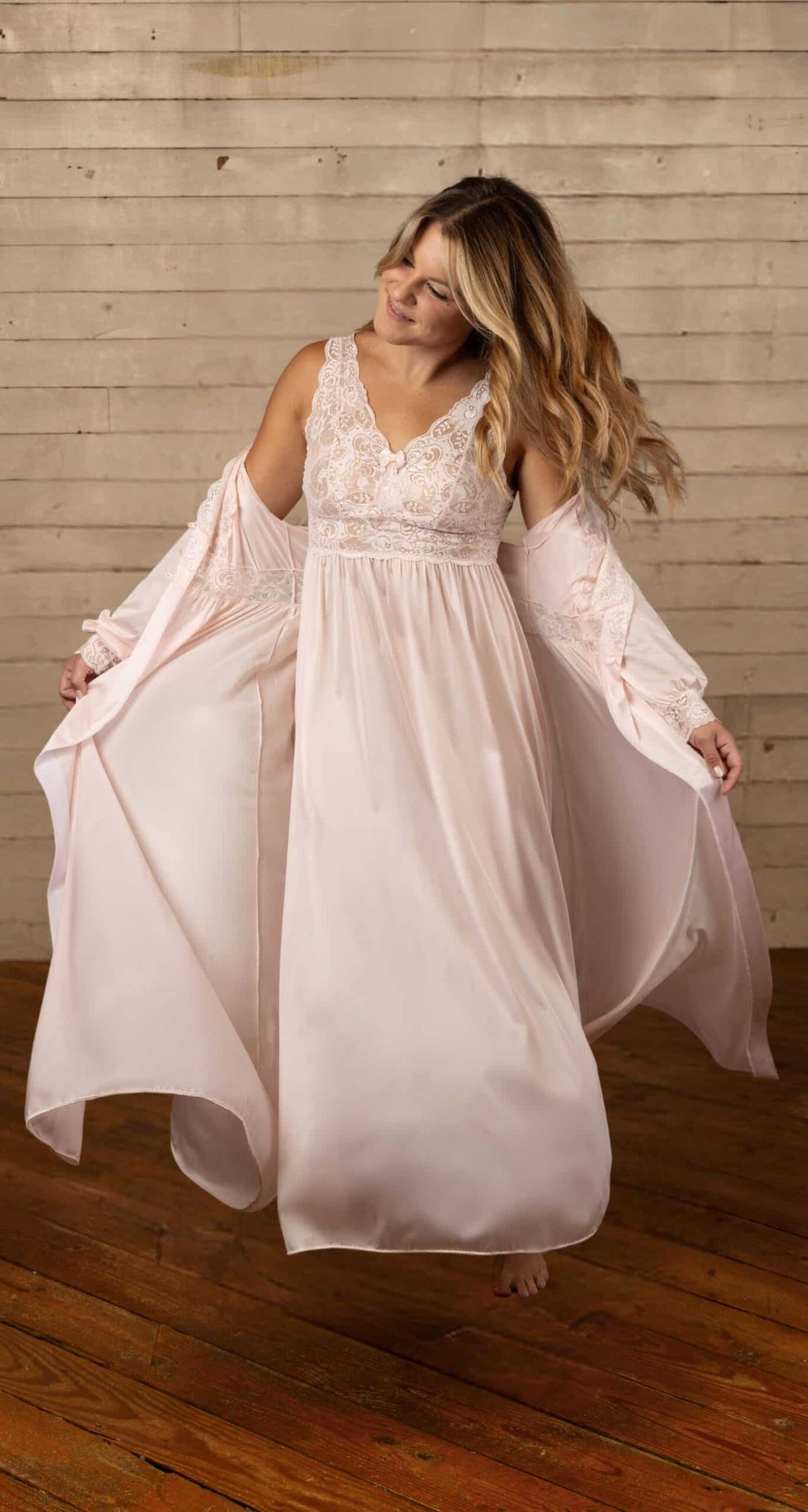 Sillhouette Long Nightgown with matching robe not included