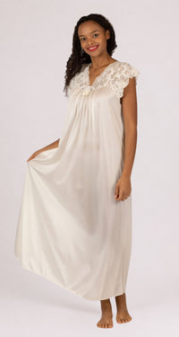Silhouette Lace Cap Sleeve Long Nightgown in Ivory