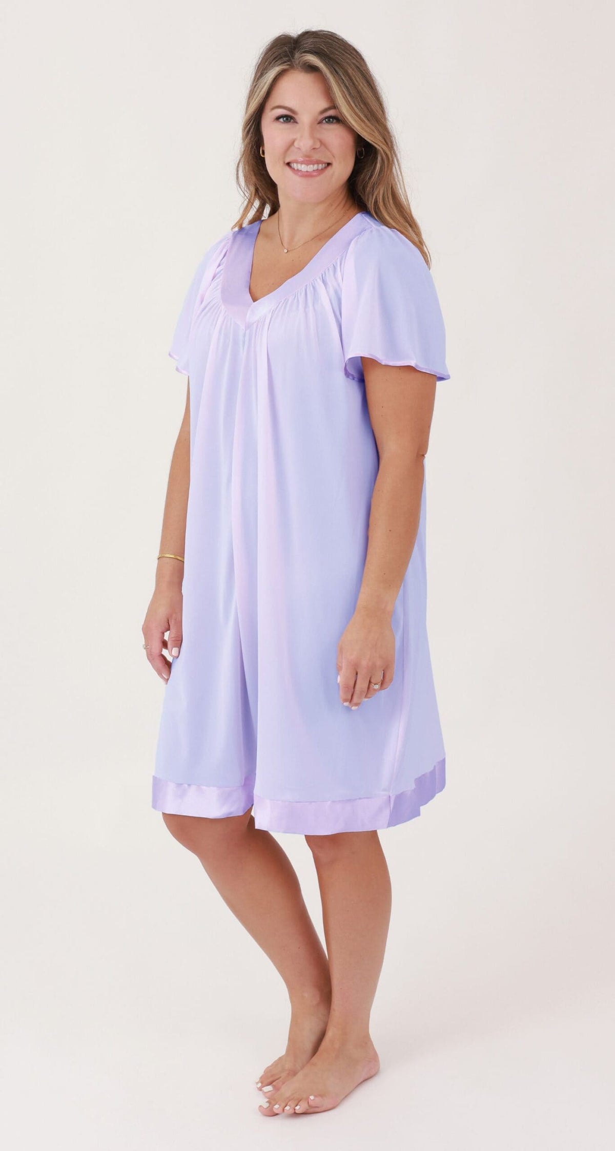 Satin Touch Short Sleeve Nightgown in Lilac