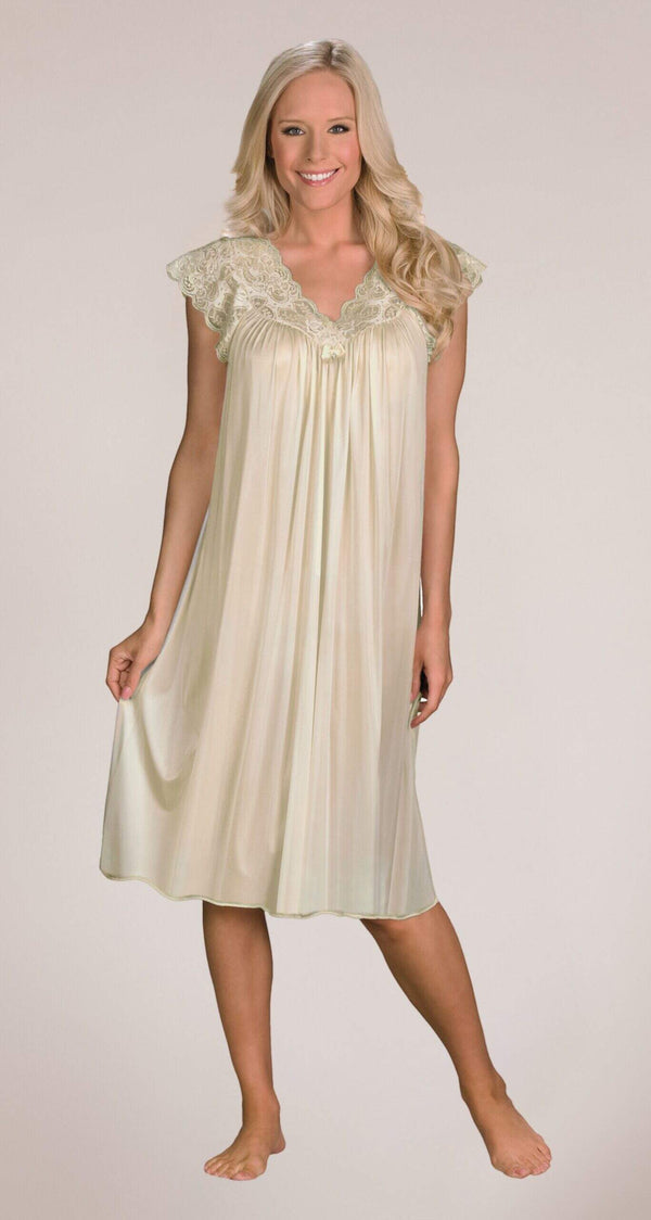 Ivory Lace Cap Sleeve 40 Inch Short Nightgown
