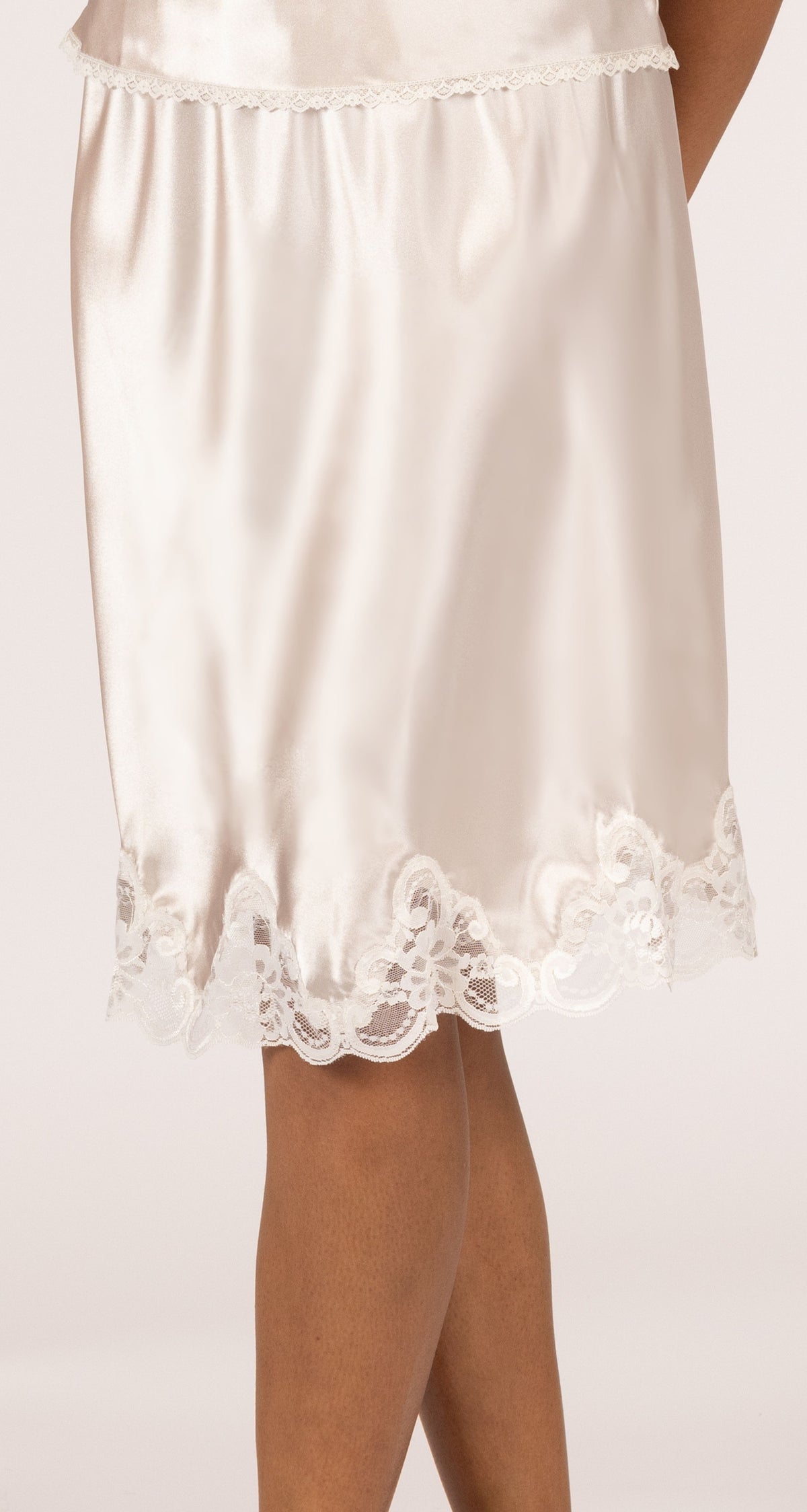 Rochelle Satin 23" Half Slip in Taupe
