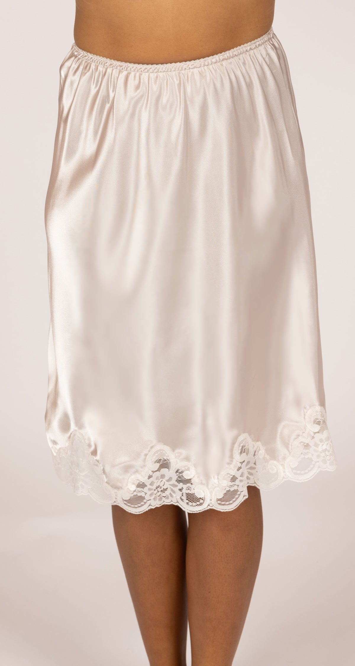 Rochelle Satin 23" Half Slip in Blush