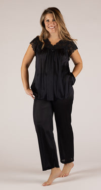 Silhouette Lace Cap Sleeve Pajama Set in Black