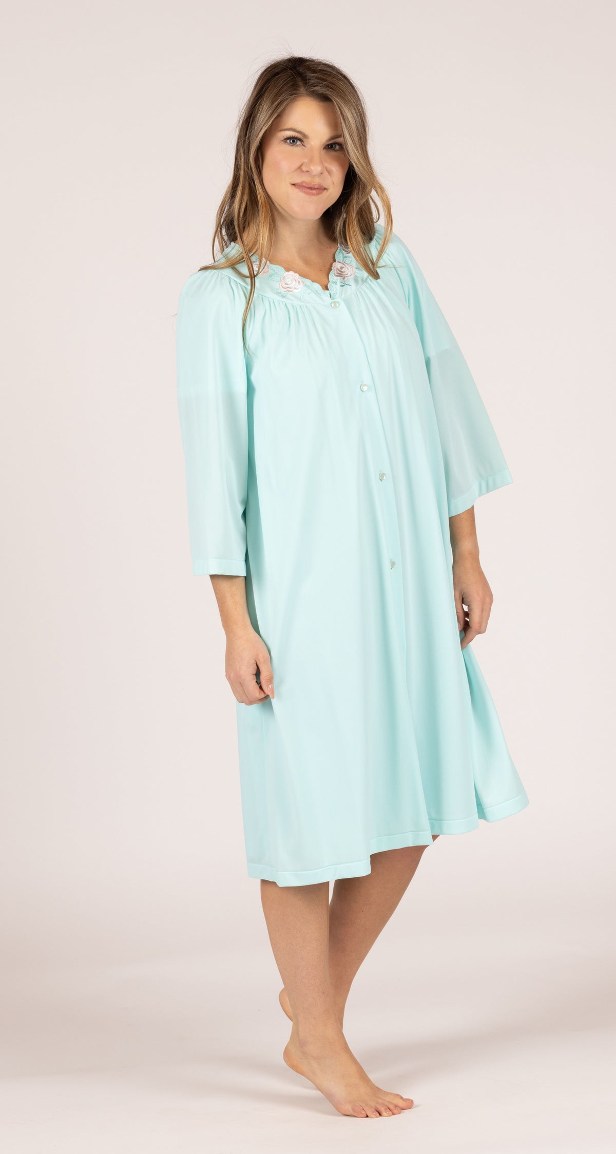 Petals 3/4 Sleeve Button Down Short Robe in Seafoam